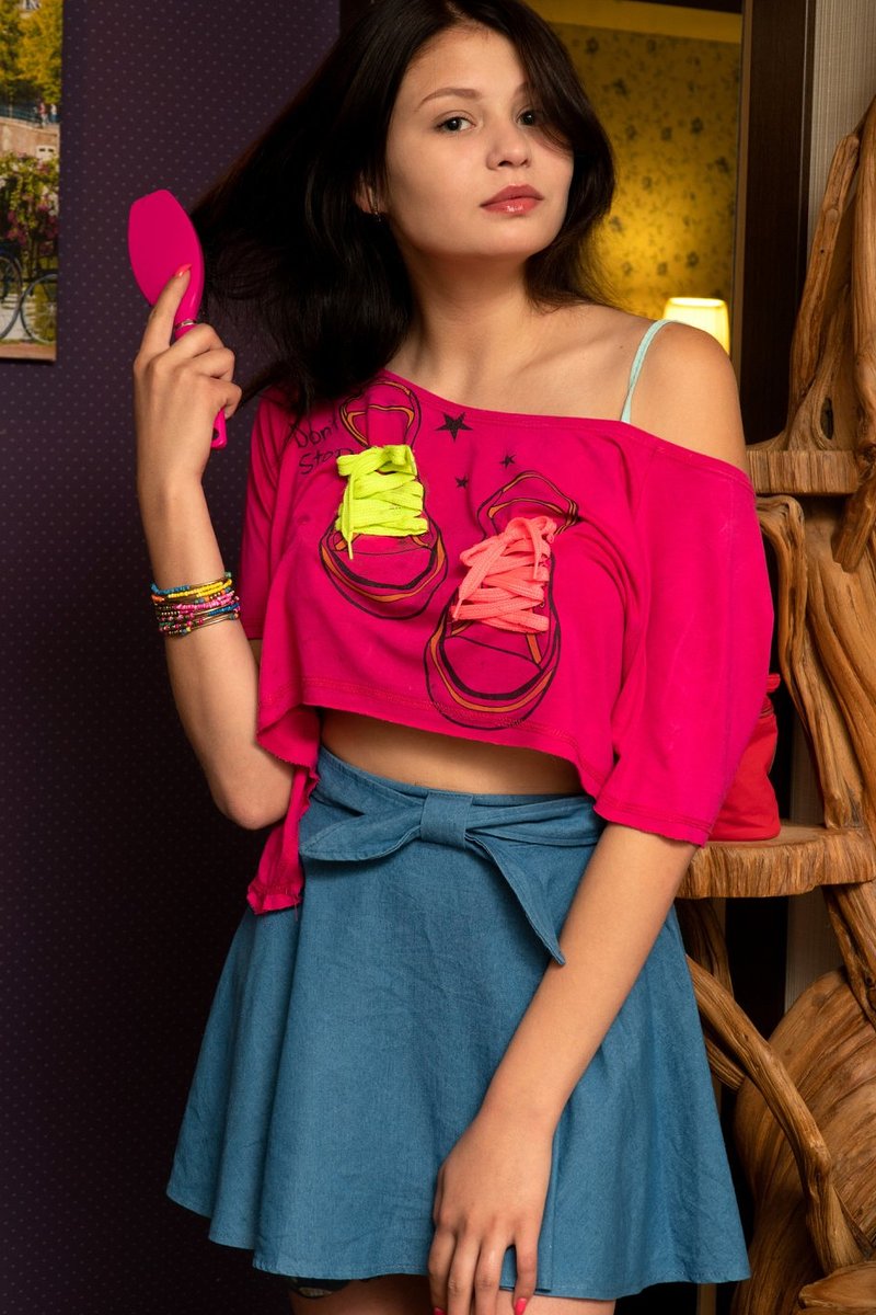 Лариса, 23